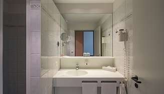 Comfort Bad H 1 Comfort Bad H 1