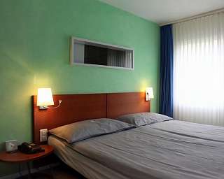 Economy Castello gezogener Vorhang 1 ergebnis