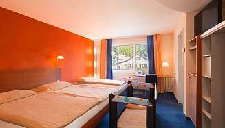 Familienzimmer Castello gezogener Vorhang Familienzimmer Castello gezogner Vorhang ergebnis