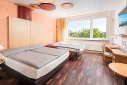 Familienzimmer Castello gezogner Vorhang ergebnis