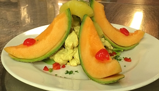 Pouletsalat mit Melone