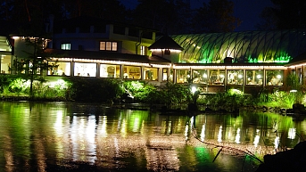 Restaurant Ansicht by Night 2 ergebnis